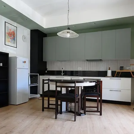Casa La Marina - Spacious, Homey, Close To The Harbor And The *